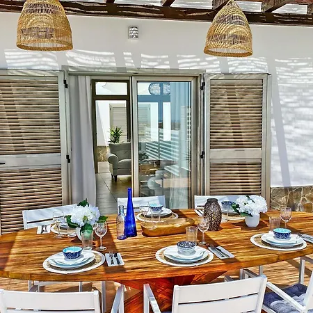Villa Caleta Blanca La Guirra